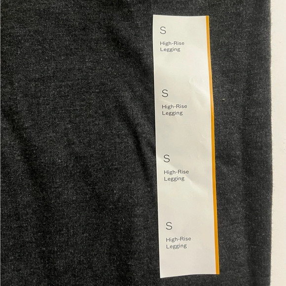 Wild‎ Fable High Rise Legging Womens Small Charcoal Gray Stretchy Comfy NWT - Picture 10 of 10